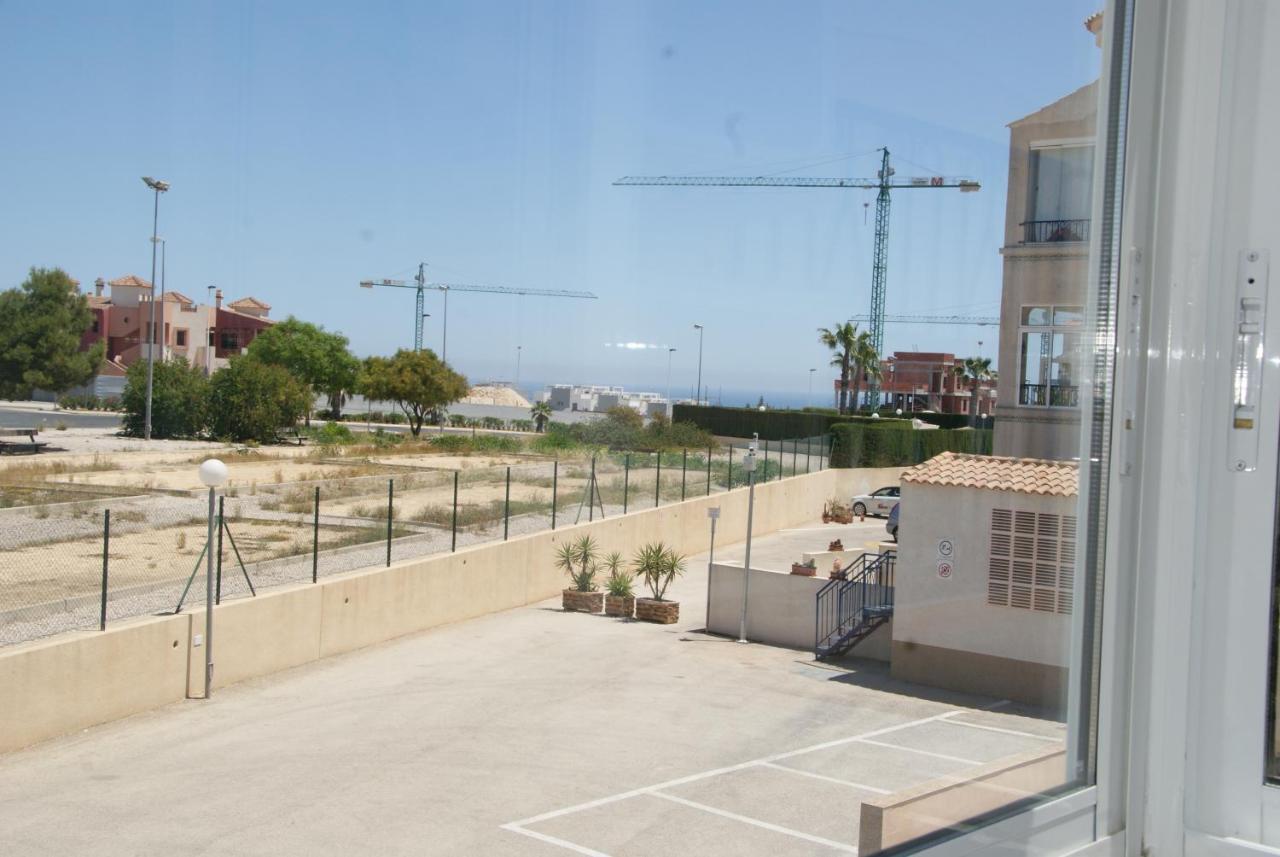 New Apartment In Torrevieja , Punta Prima Orihuela Costa With Pool Eksteriør billede