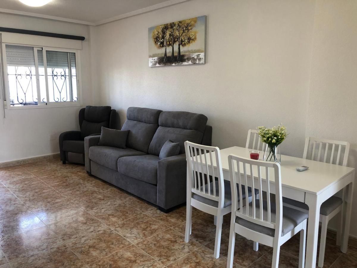 New Apartment In Torrevieja , Punta Prima Orihuela Costa With Pool Eksteriør billede